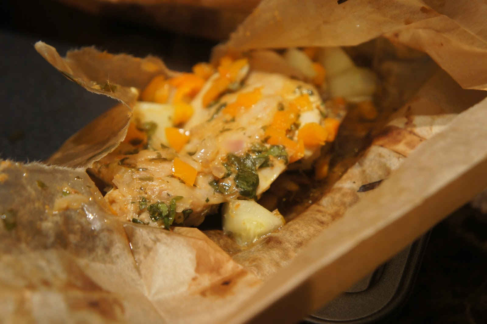 Say My Kitchen Thai Basil Paper Bag Chicken 新鲜罗勒(九层塔)纸包鸡