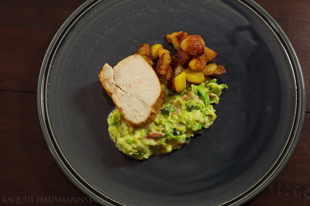 KAQUUS HAUSMANNSKOST: Hausmannskost: Wirsing mit Speck und Bratkartoffeln KAQUUS HAUSMANNSKOST: Hausmannskost: Wirsing mit Speck und Bratkartoffeln