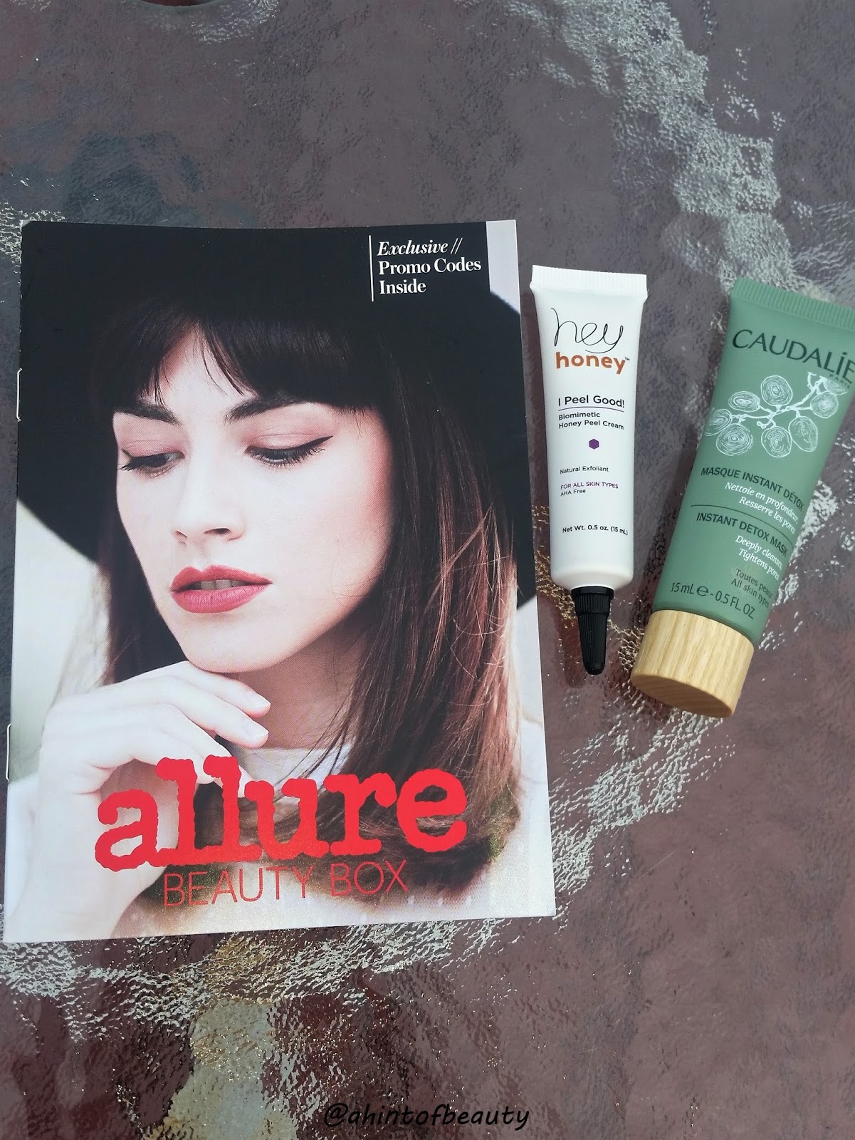 August 2017 Allure Beauty Box