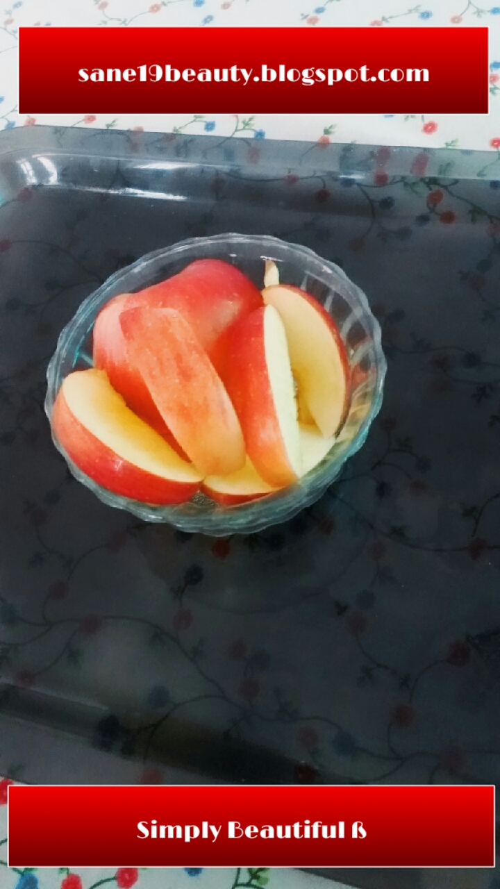 Beauty benefits of Apple for hair.