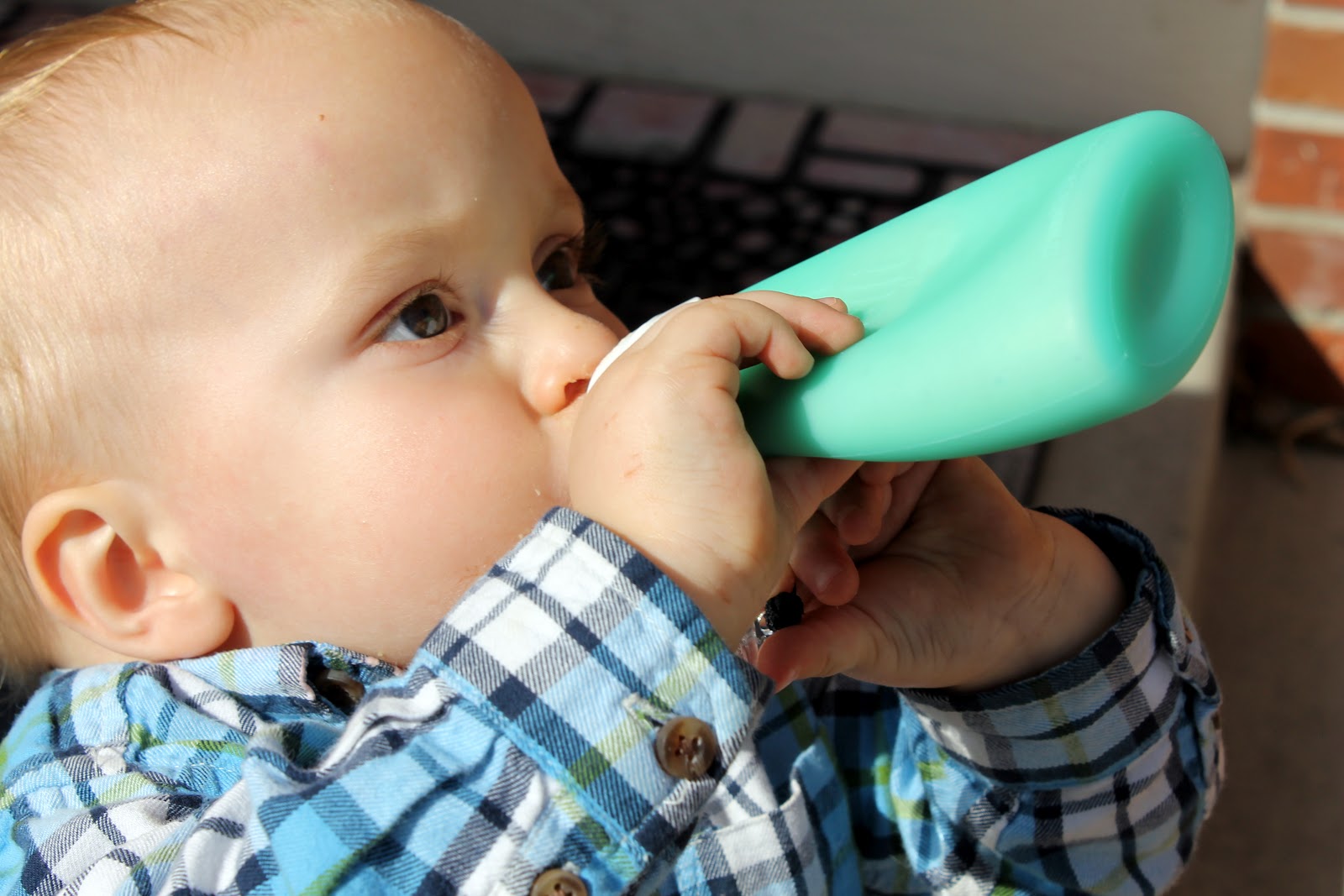 kitchen-adventures-homemade-baby-food-pouches-with-fruits-and-veggies