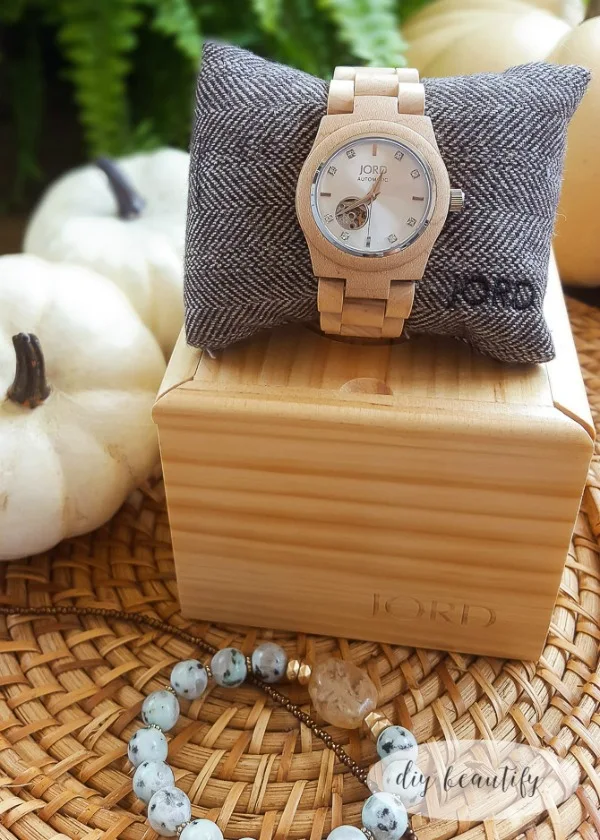 JORD unique watch http://www.woodwatches.com/#diybeautify