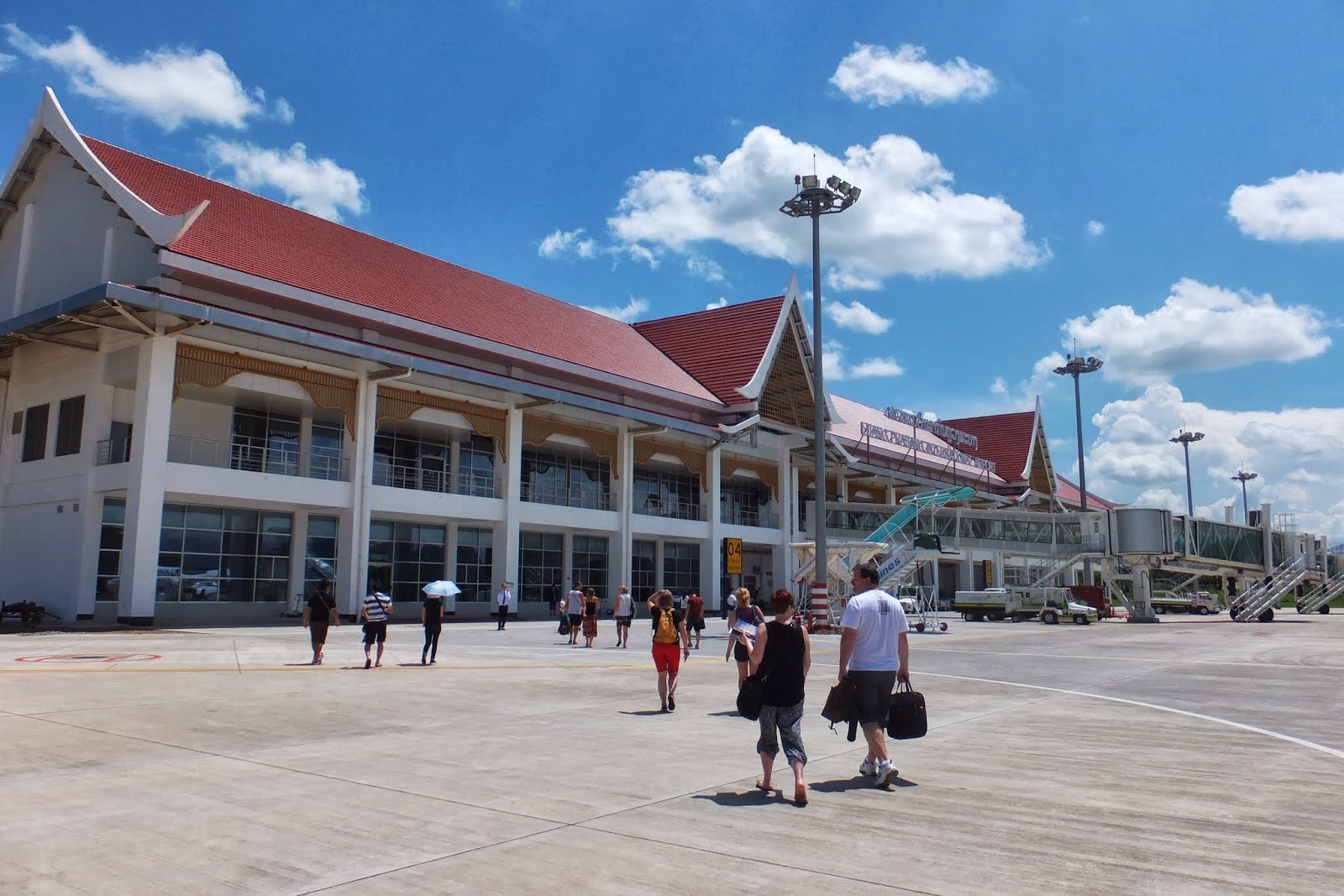 LuangPrabang-Airport　ルアンパバーン空港2