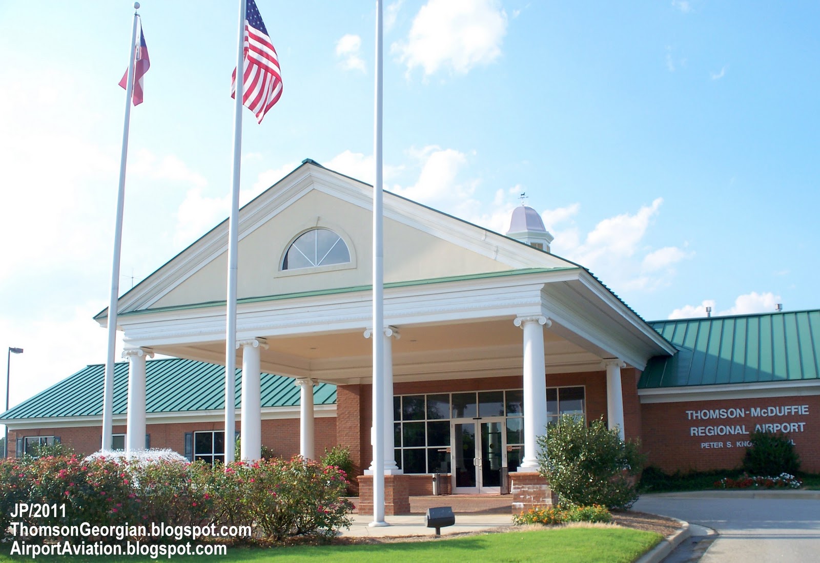 THOMSON McDuffie Restaurant Attorney Bank Dr.Hospital Dentist