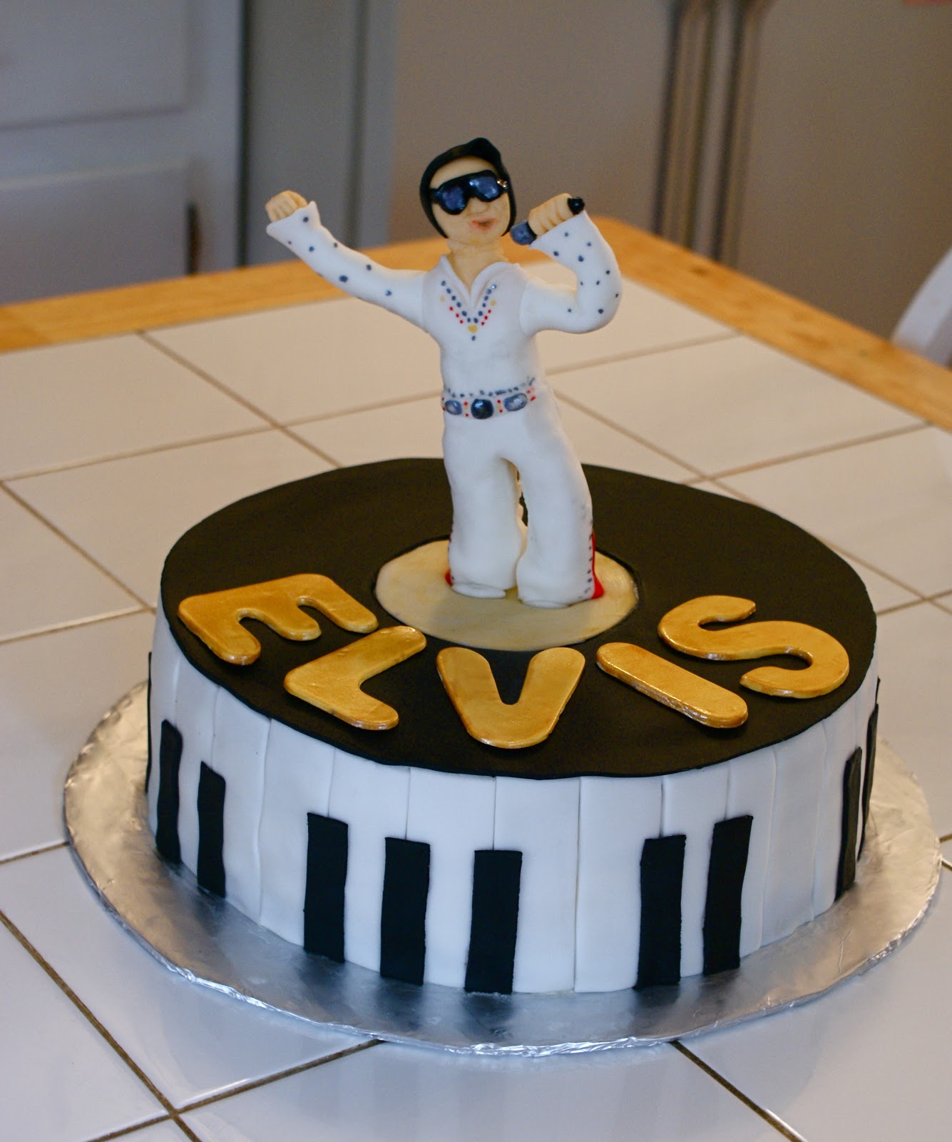Cakes by Meg Elvis Cake