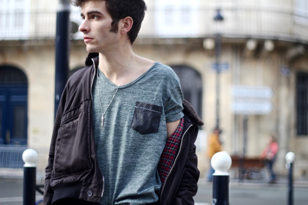 BLOG-MODE-HOMME_APC_jeans-petit-standard_april77-blouson_churchs-leyton_royalties-chaussettes-bordeaux-style_scotch-and-soda