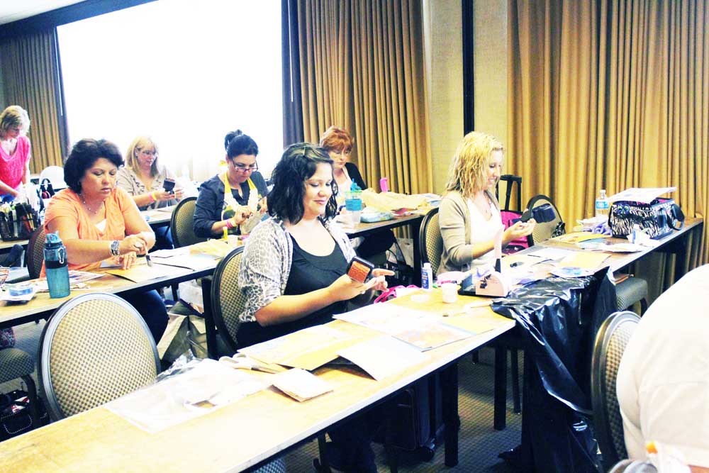 Fun at Great American Scrapbook Conventions!!! Hydrangea Hippo by