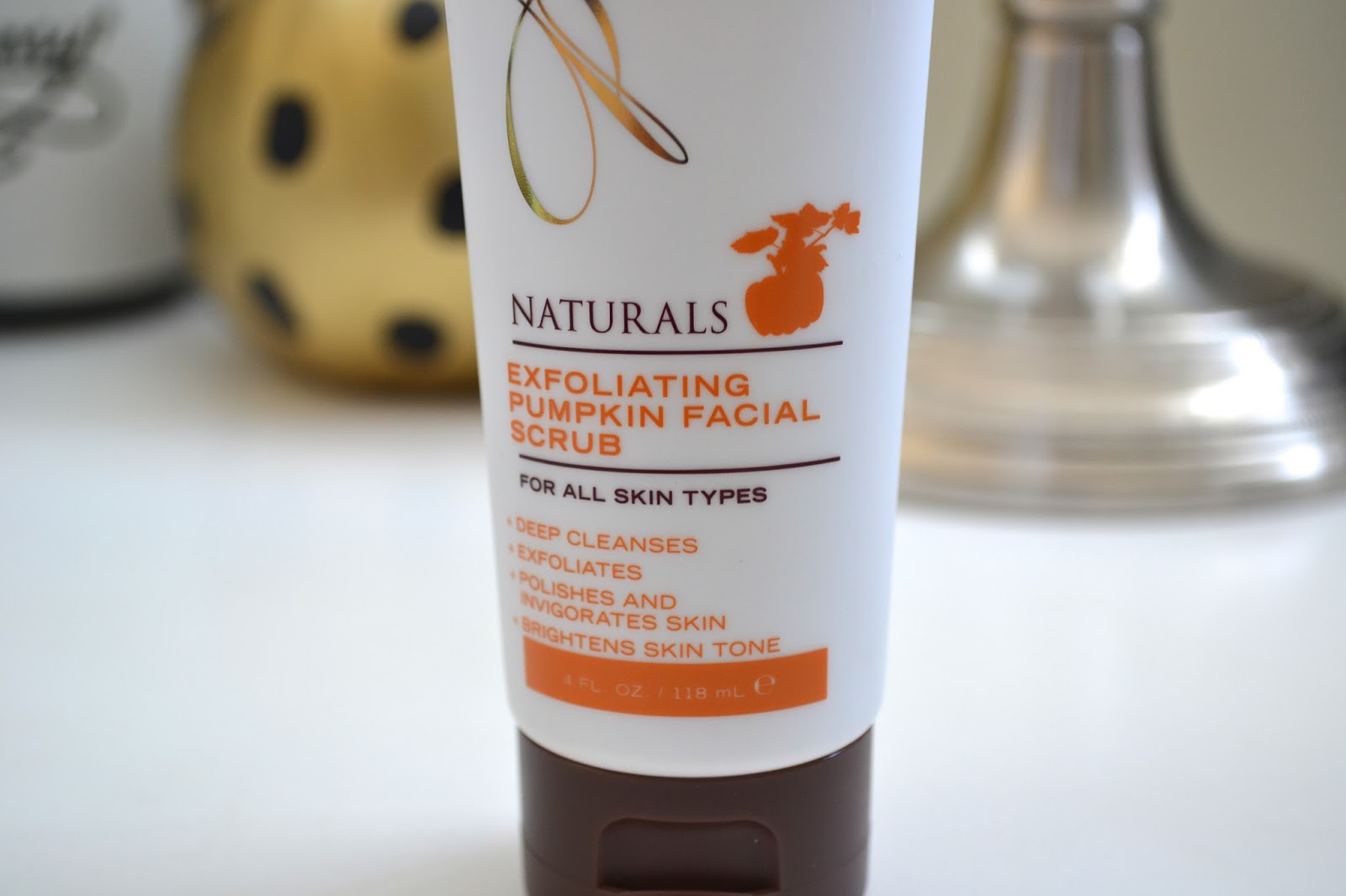 Aquaheart Peter Lamas Naturals Exfoliating Pumpkin Facial Scrub Review