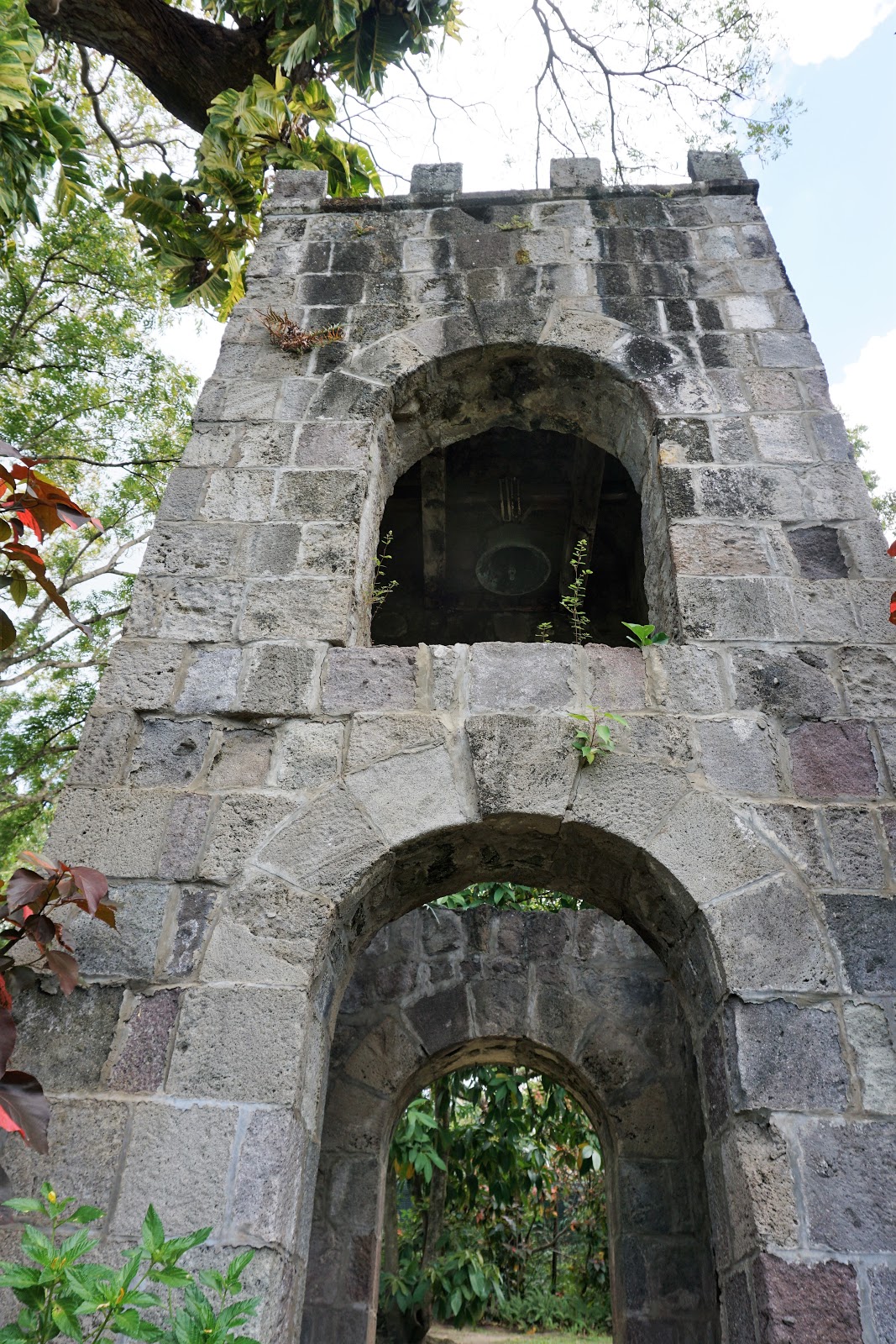 Souvenir Chronicles: ST. KITTS: ROMNEY MANOR, CARIBELLE BATIK, AND