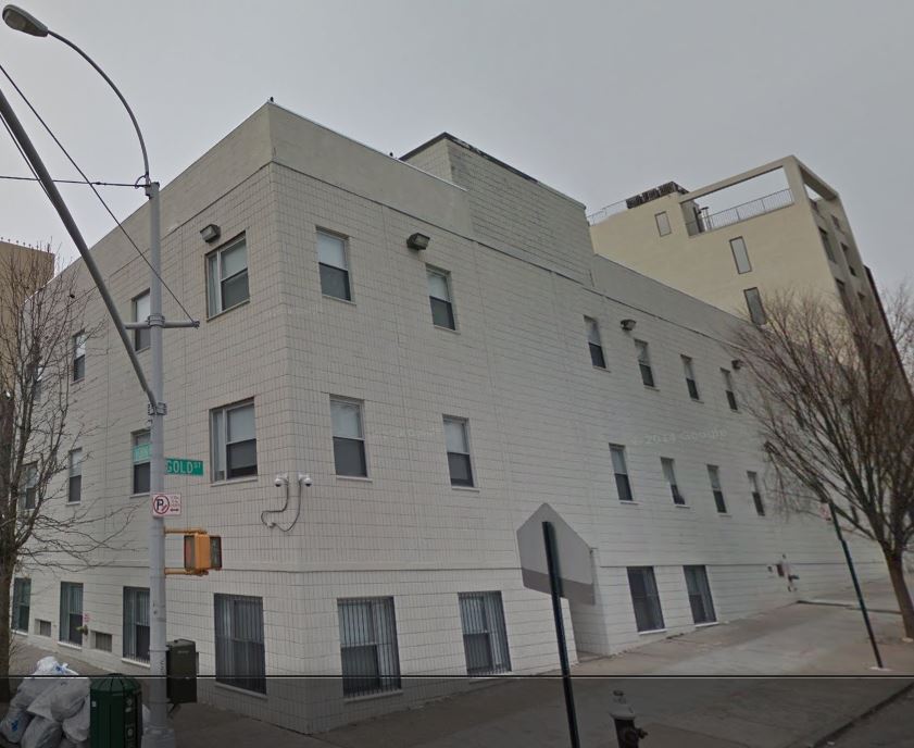 earldavid Cameron Douglas now at Halfway House