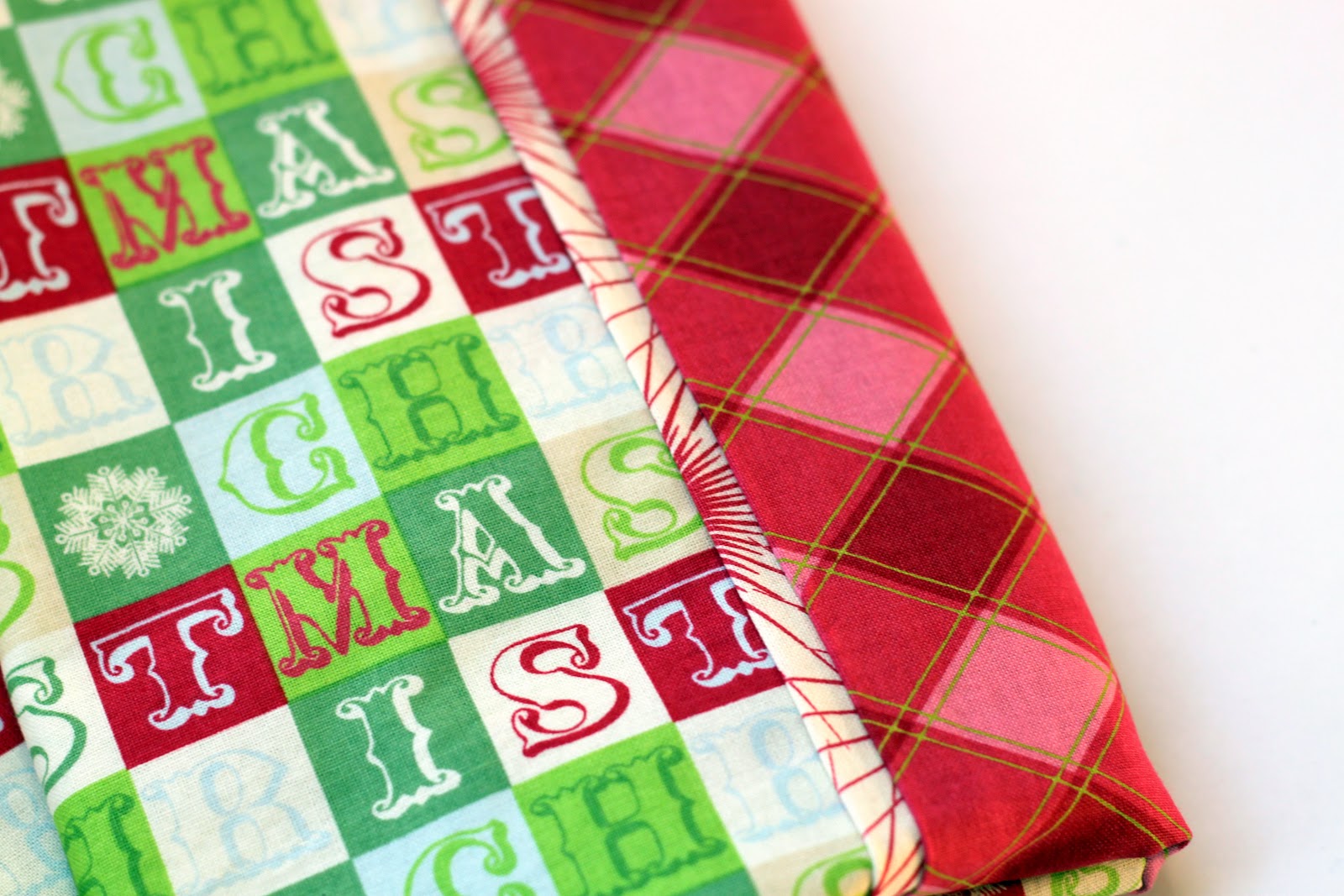 DIY Christmas Pillowcases The Cottage Mama