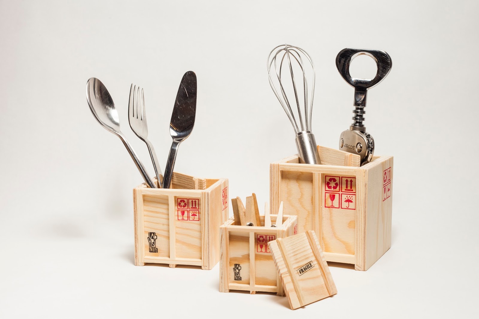 Inbox Designer Shipping Boxes on Packaging of the World Creative