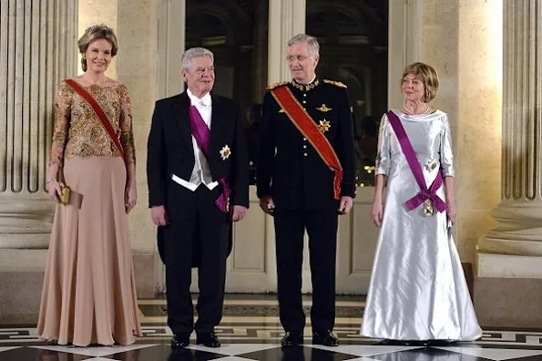 Queen Mathilde and King Philippe of Belgium hosted an state banquet in honor of German president Joachim Gauck and his partner Daniela Schadt