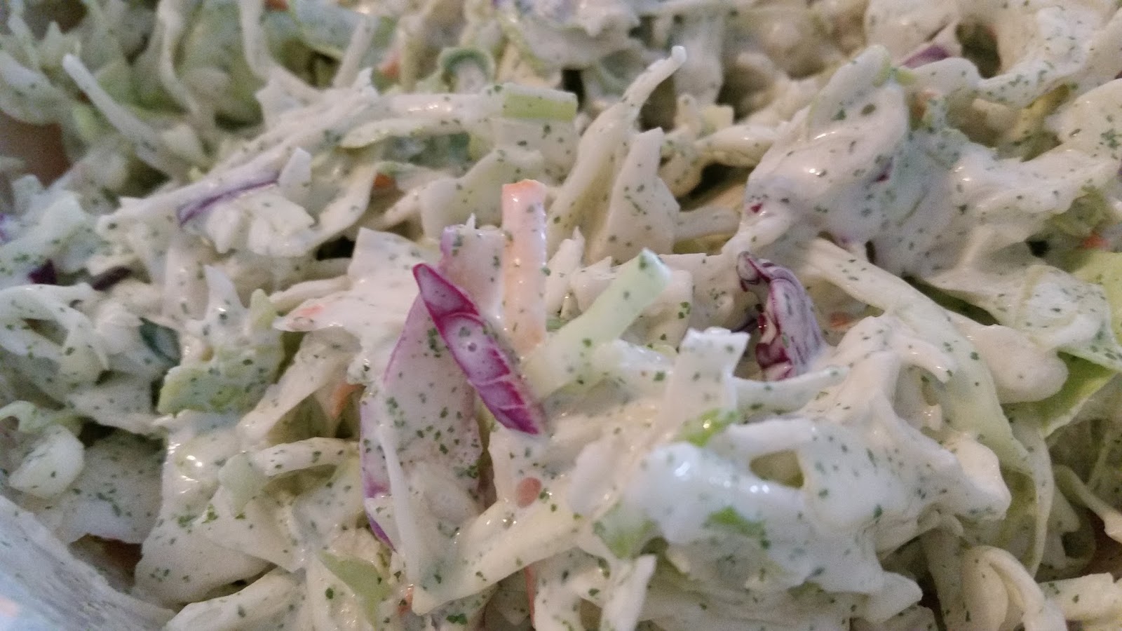 Coleslaw with Horseradish Buttermilk Dressing