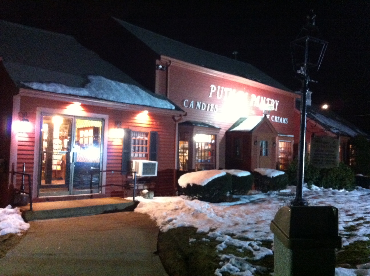 Putnam Pantry 161 Movie Theater Bronx Ny