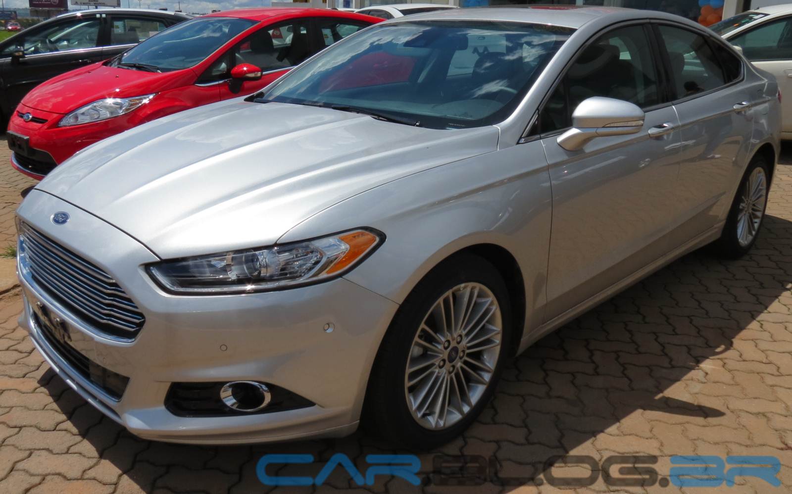 Ford Fusion 2013: fotos, preço, consumo e especificações