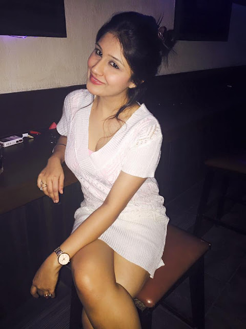 Antara Banerjee bold look
