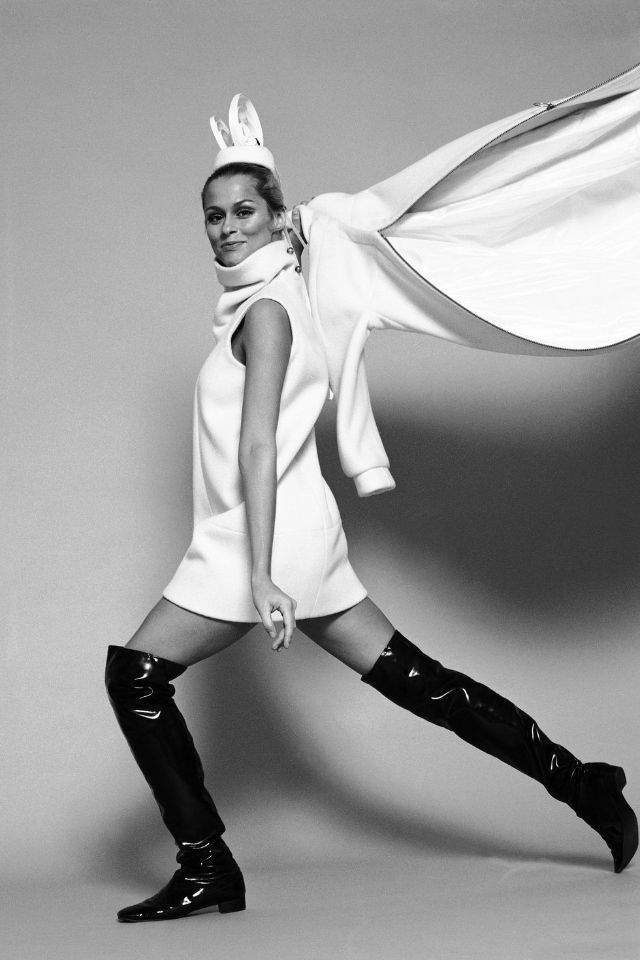 40 Glamorous Photos of Lauren Hutton in the 1970s and 1980s Vintage