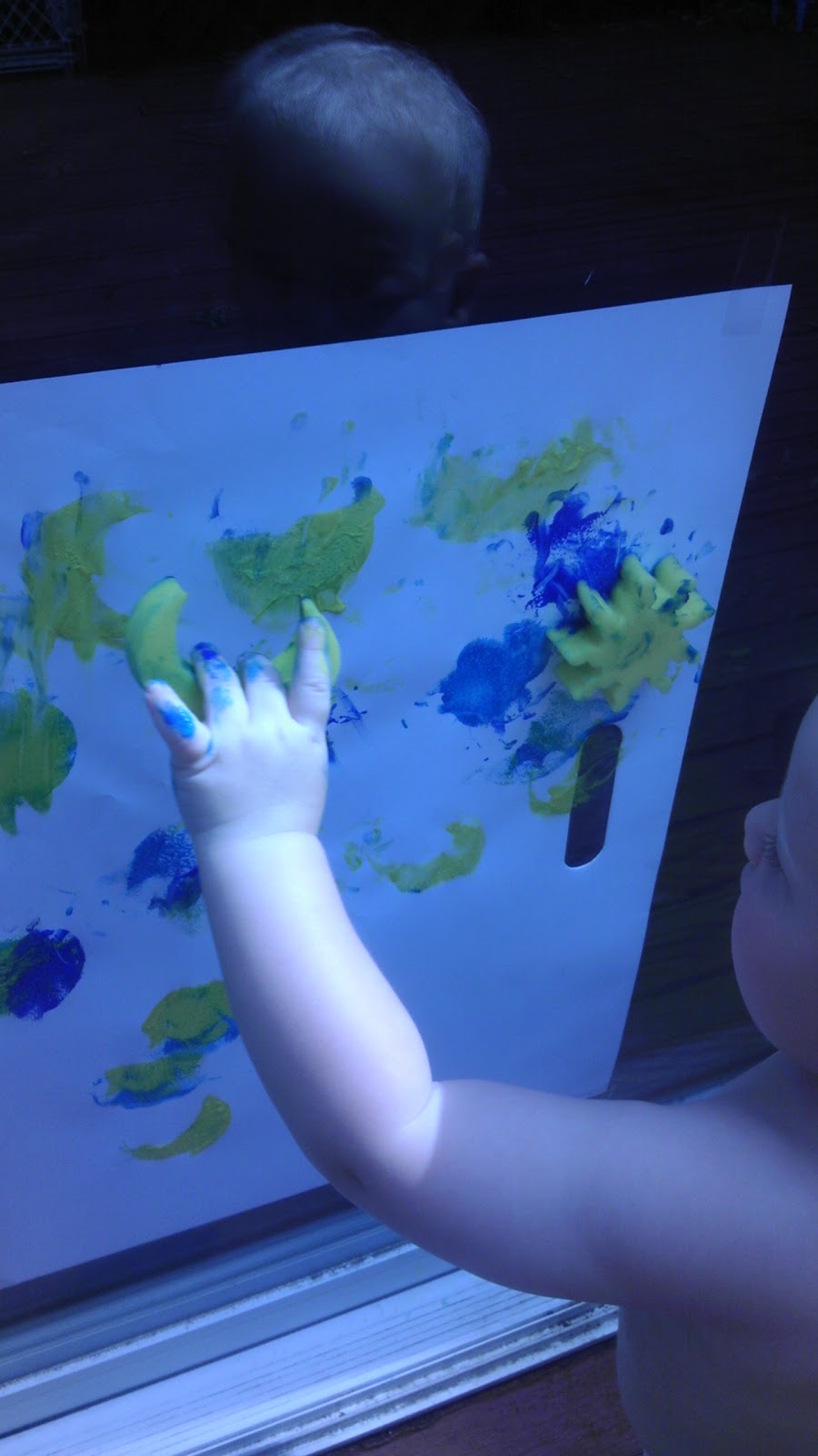 Cachey Mama's World of Learning Sponge Painting