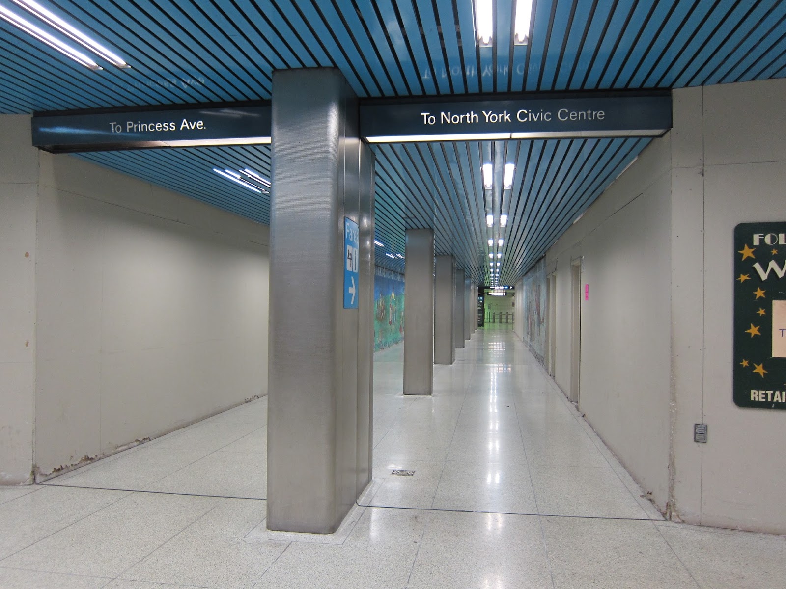 Passageway at the north end of North York Centre mezzanine.