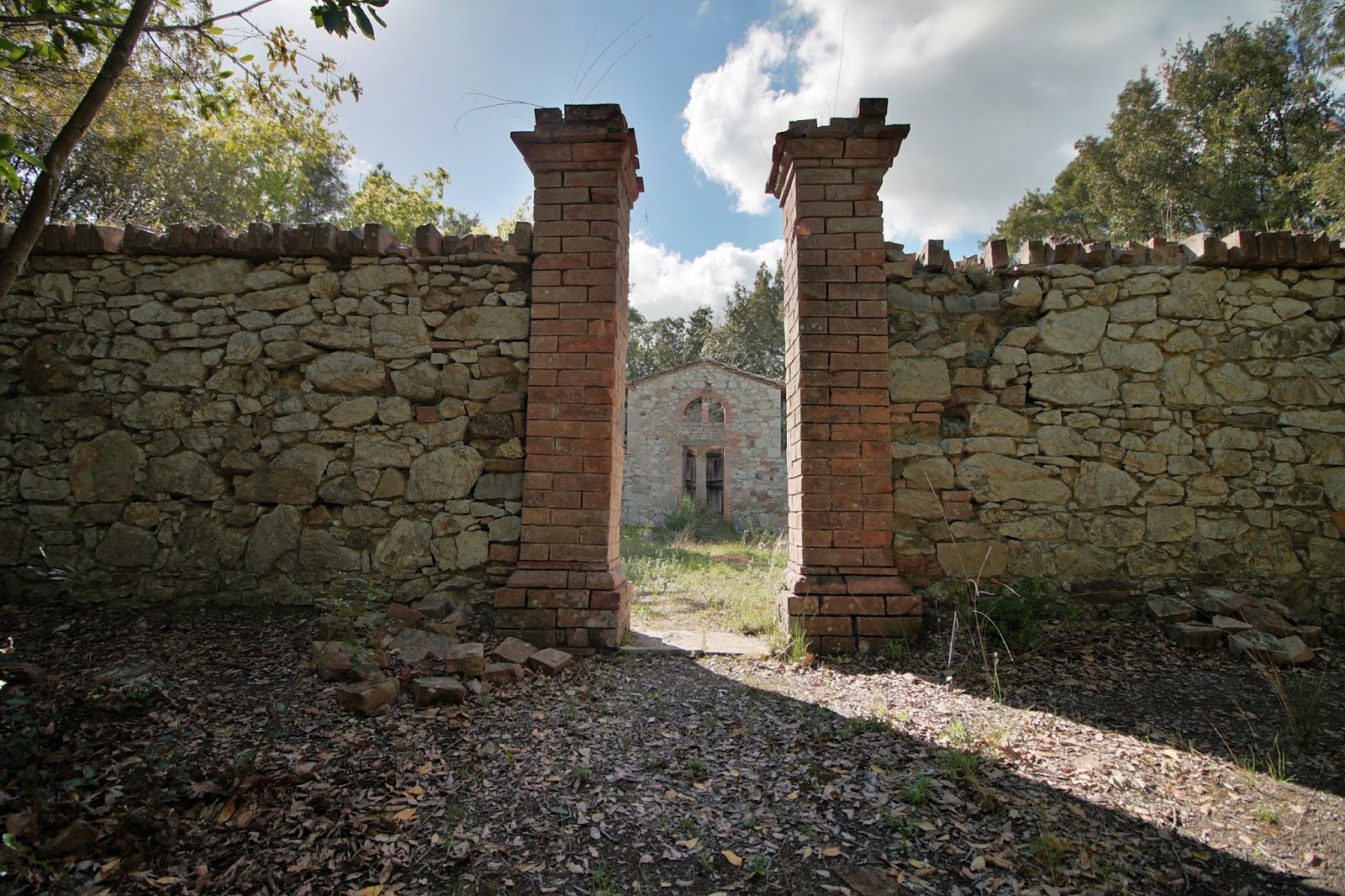 Cimitero Della Nera