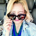 SNSD HyoYeon and her cute SelCa pictures