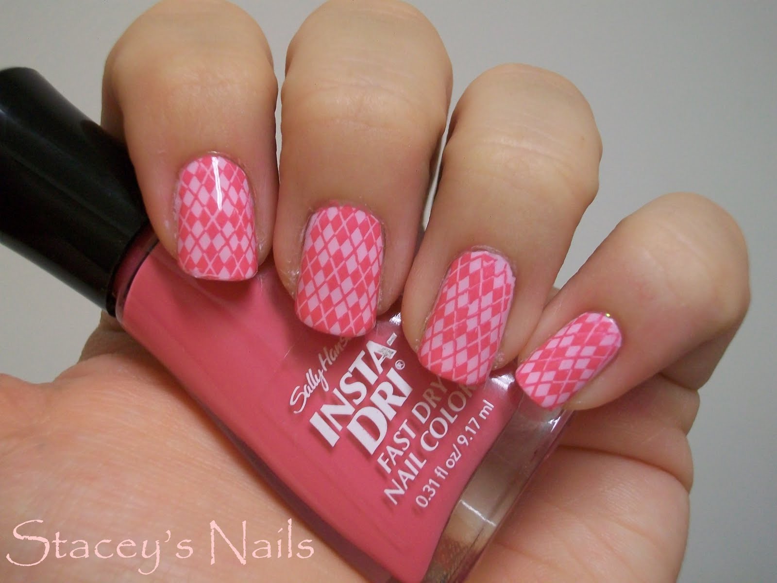 * Stacey's Nails * Pink & Preppy