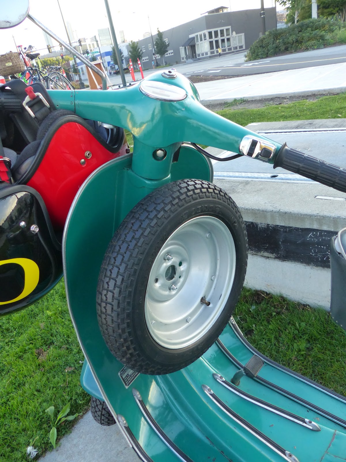 OldMotoDude Vespa 90 Scooter spotted in Seattle, Wa.
