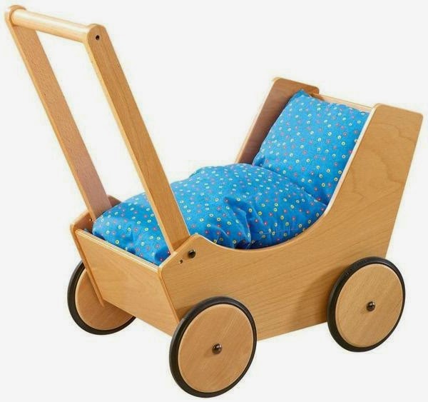 Doll&#8217;s pram basket &#8211; 22 super cute models!