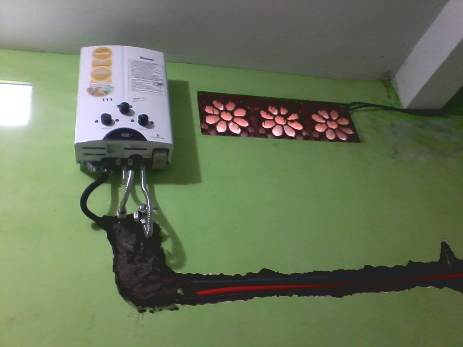 085104732552 (WA) Jasa Pasang dan Service Water Heater Gas, Listrik, Solar Murah Malang 2018