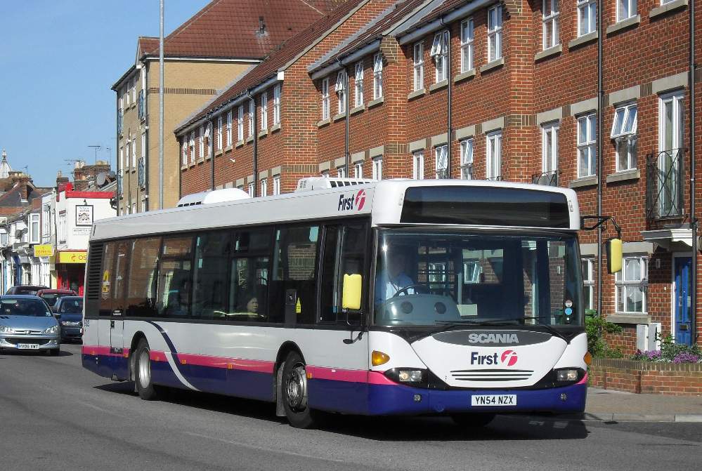 Southern England Bus Scene A Saturday In Portsmouth