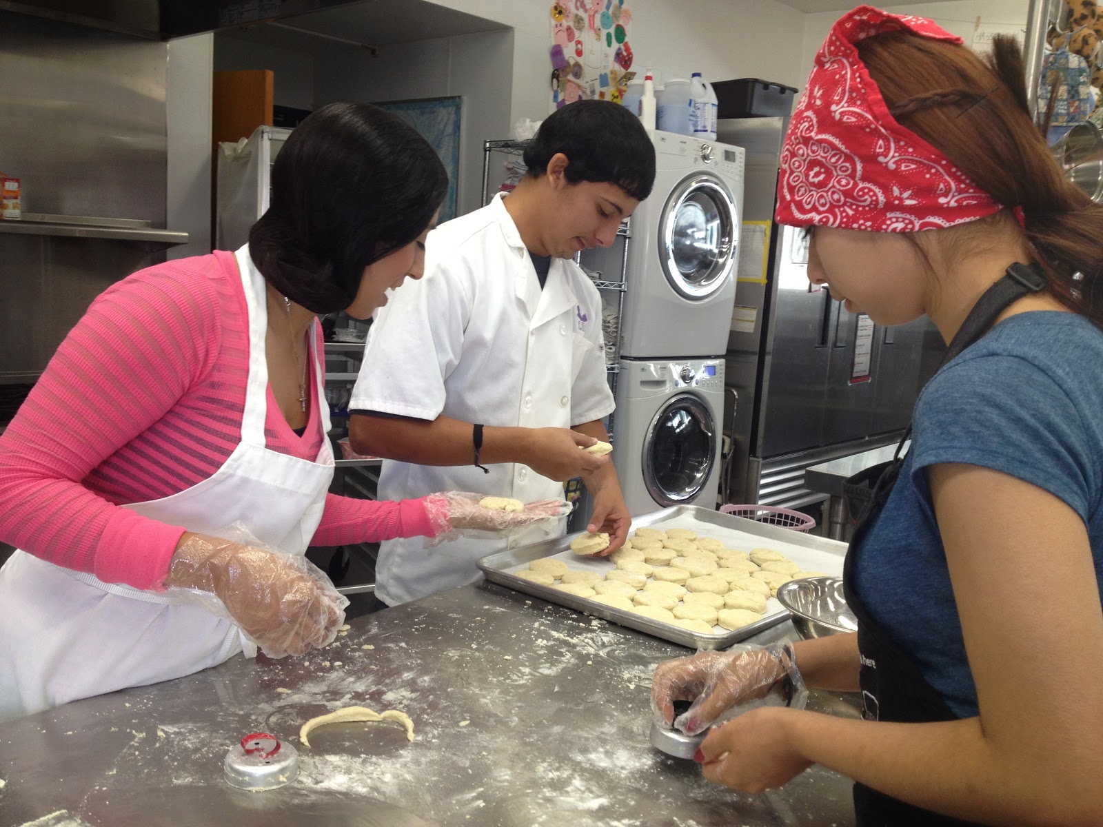 Lompoc High School Baking and Pastry Class