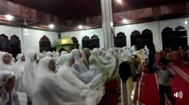 Sambil Teriak, Jemaah Masjid Sambil Teriak, Jemaah Masjid