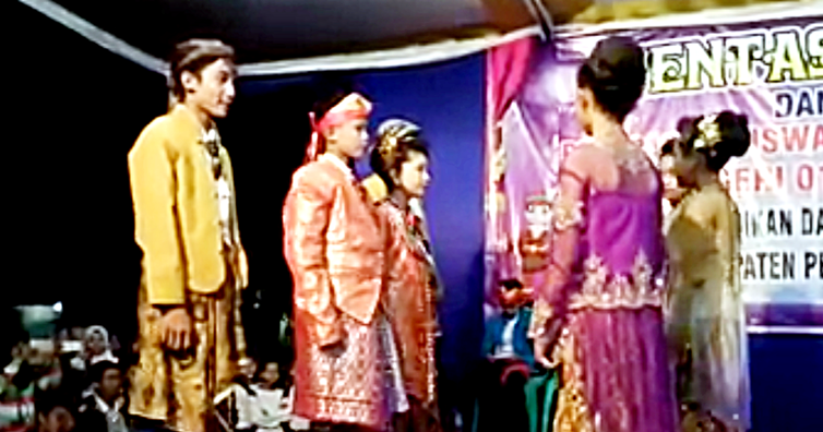 Refleksi Hasil Penilaian Pembelajaran Pementasan Drama Pondok Belajar