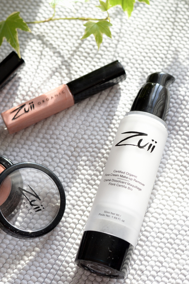 BEAUTY Zuii Organic Favourites*