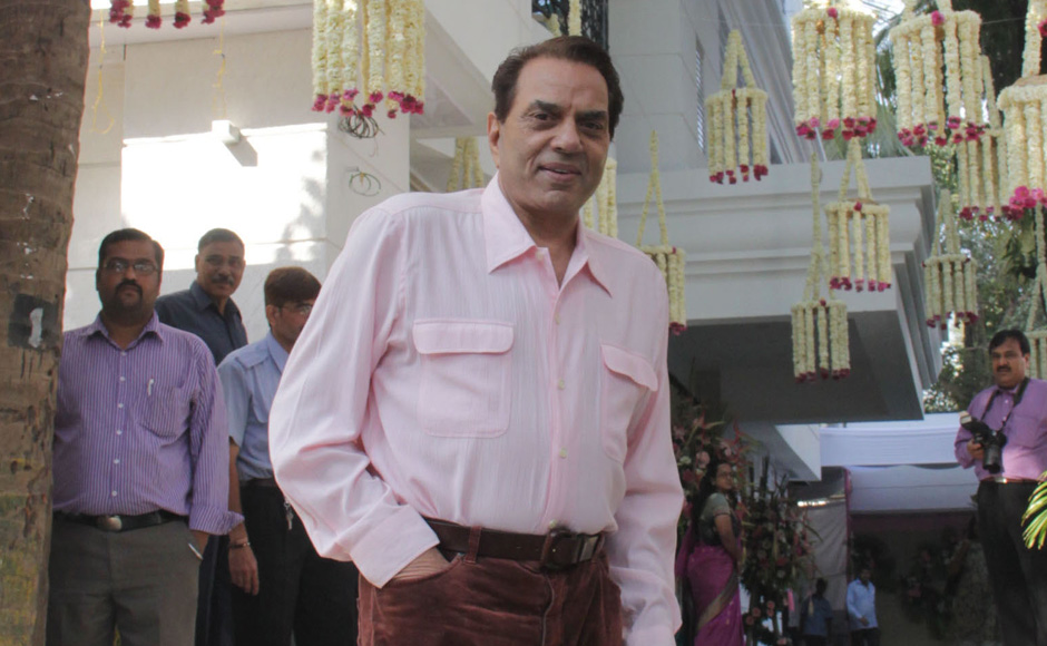 Eisha deol engagement pic1 - Esha Deol's Engagement Pics