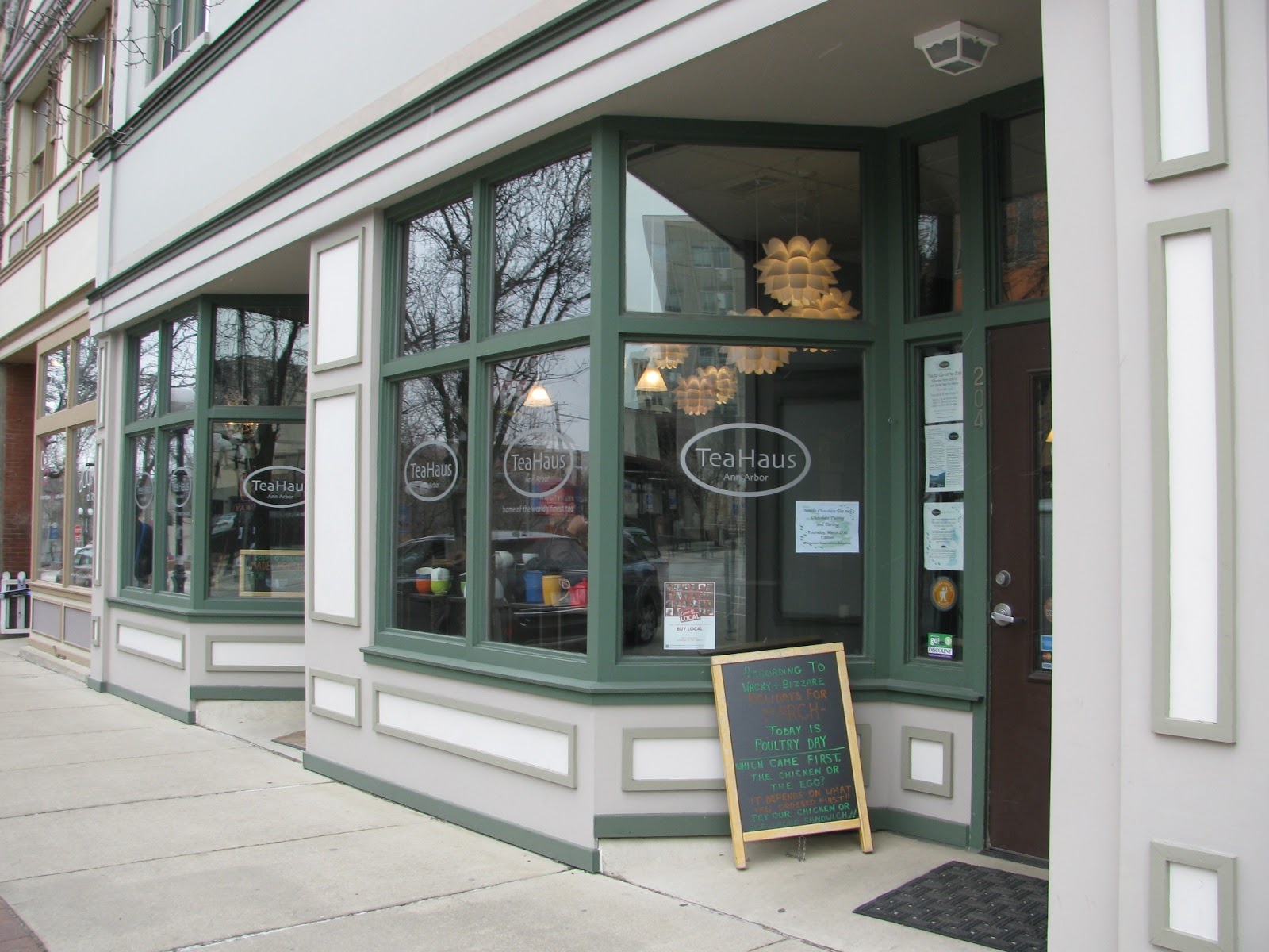 The Traveling Teapot TeaHaus in Ann Arbor Michigan