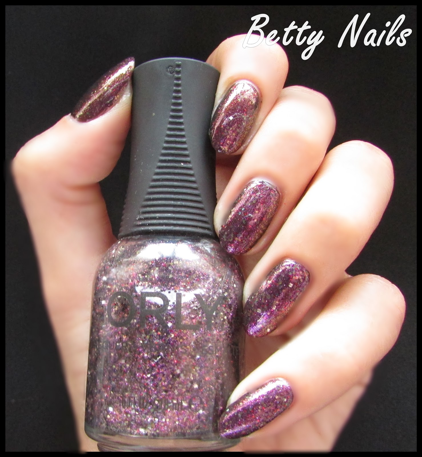 Betty Nails Orly Digital Glitter & Orly Polishield [Review]
