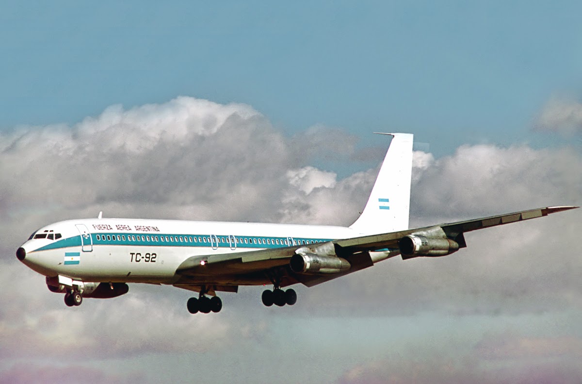 Boeing 707 