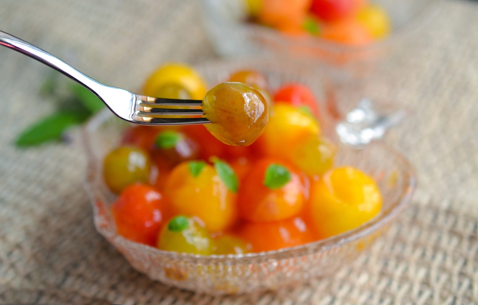 Greedy Girl Mango melon fruit cocktail