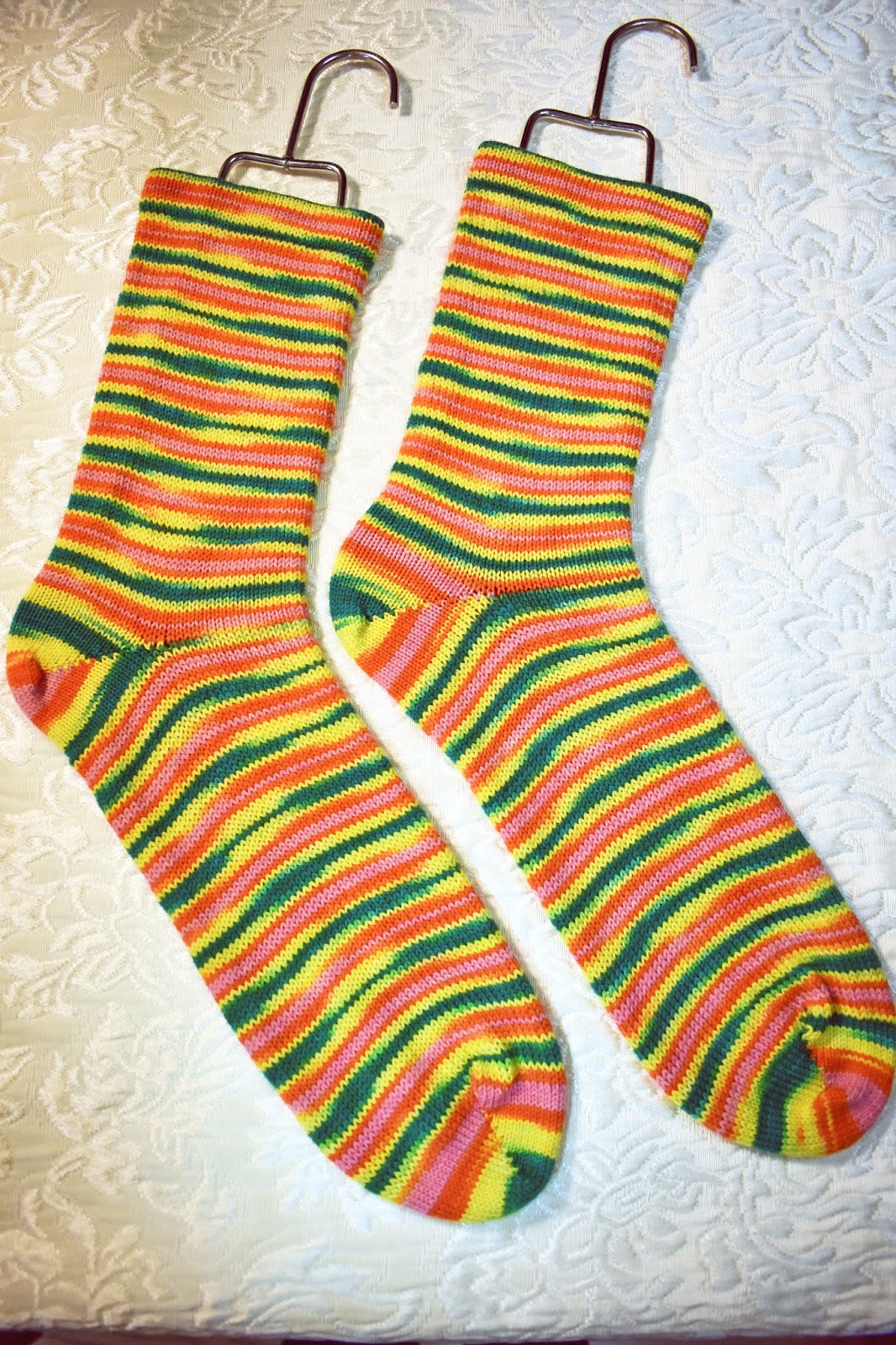 self striping sock yarn