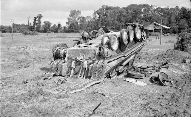 Panther tank panzer V worldwartwo.filminspector.com