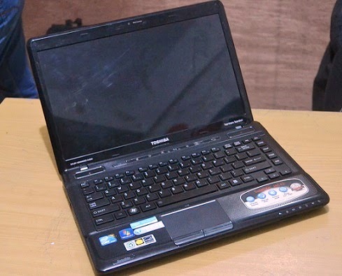 harga laptop bekas toshiba m645