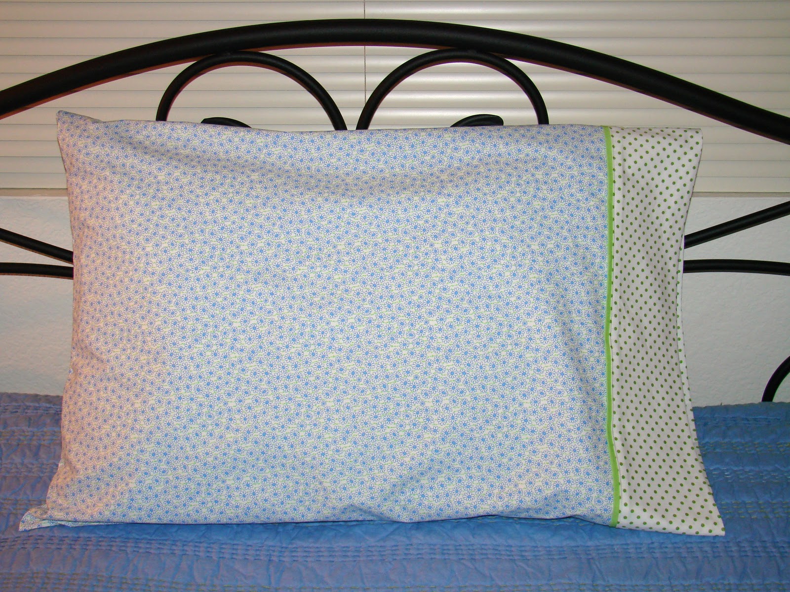 Wendy's Quiltfolio Sweet Dreams Pillow Case Challenge