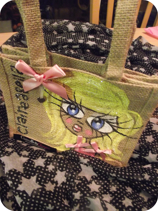 Toxylicious: ClaireaBella - cute bag alert!!!