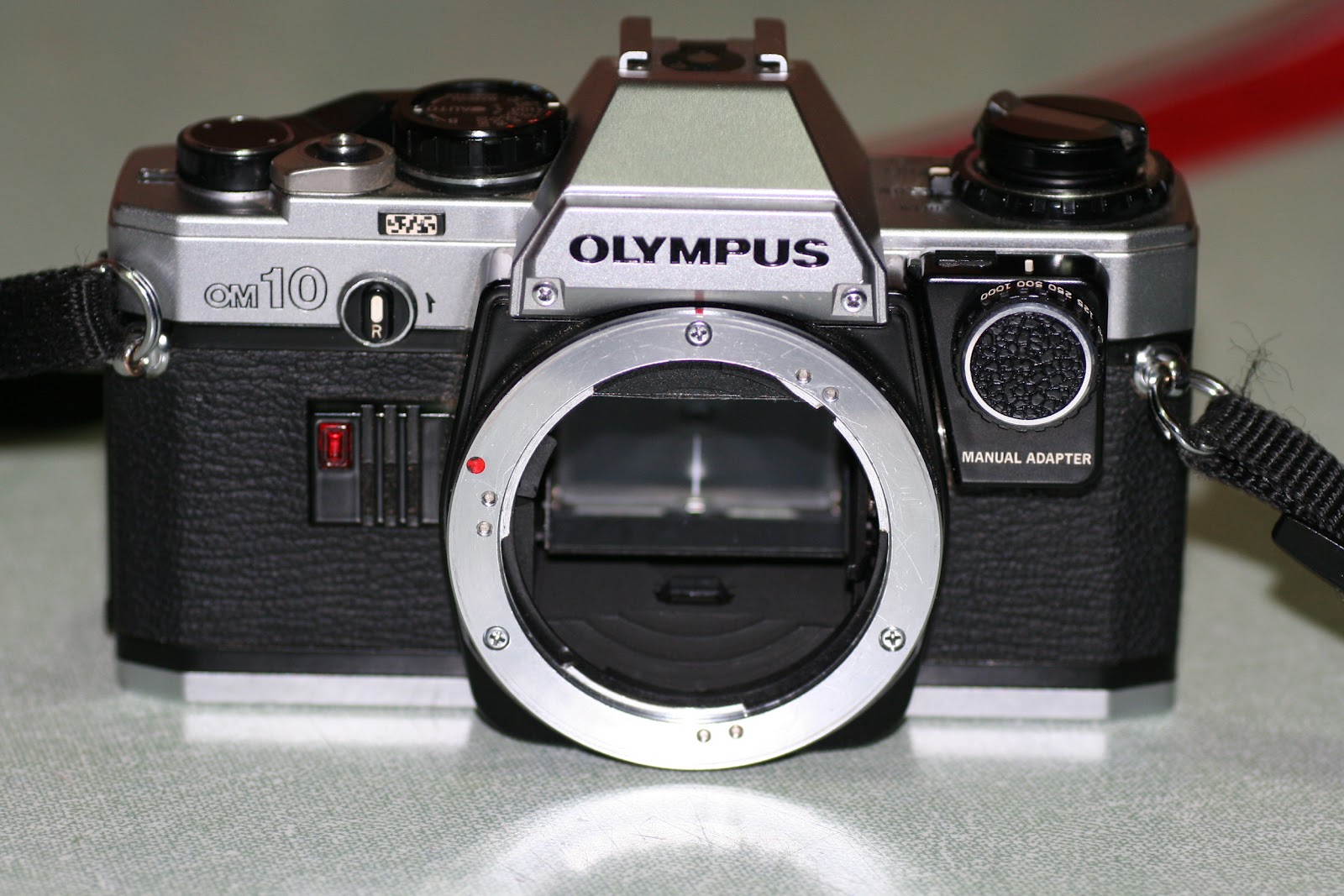 John Margetts' old camera blog.: Olympus OM 10