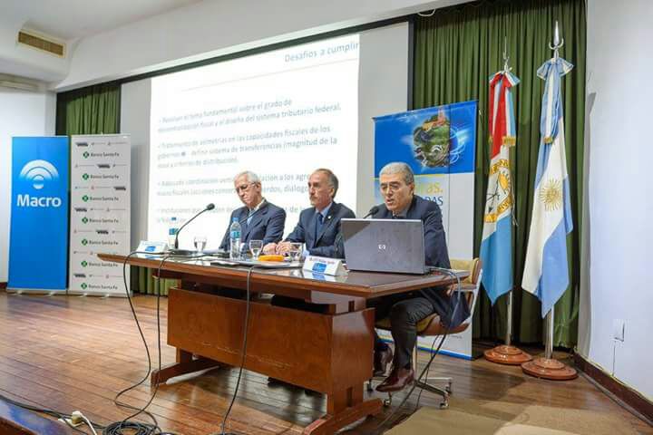 Disertación sobre Reforma Tributaria y Coparticipación Federal. Santa Fe 30 de marzo 2017.