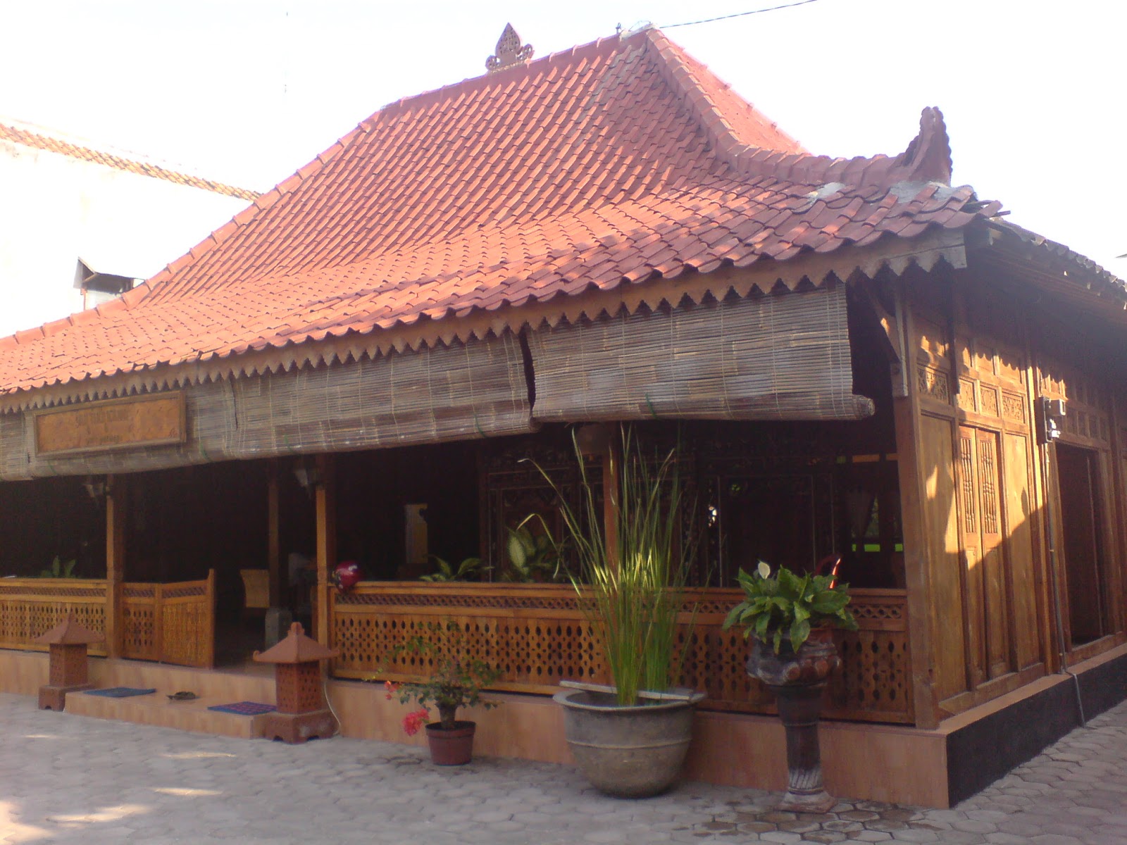 Contoh Desain Rumah Joglo Sederhana Konsep Klasik Contoh Desain Rumah Joglo Sederhana Konsep Klasik