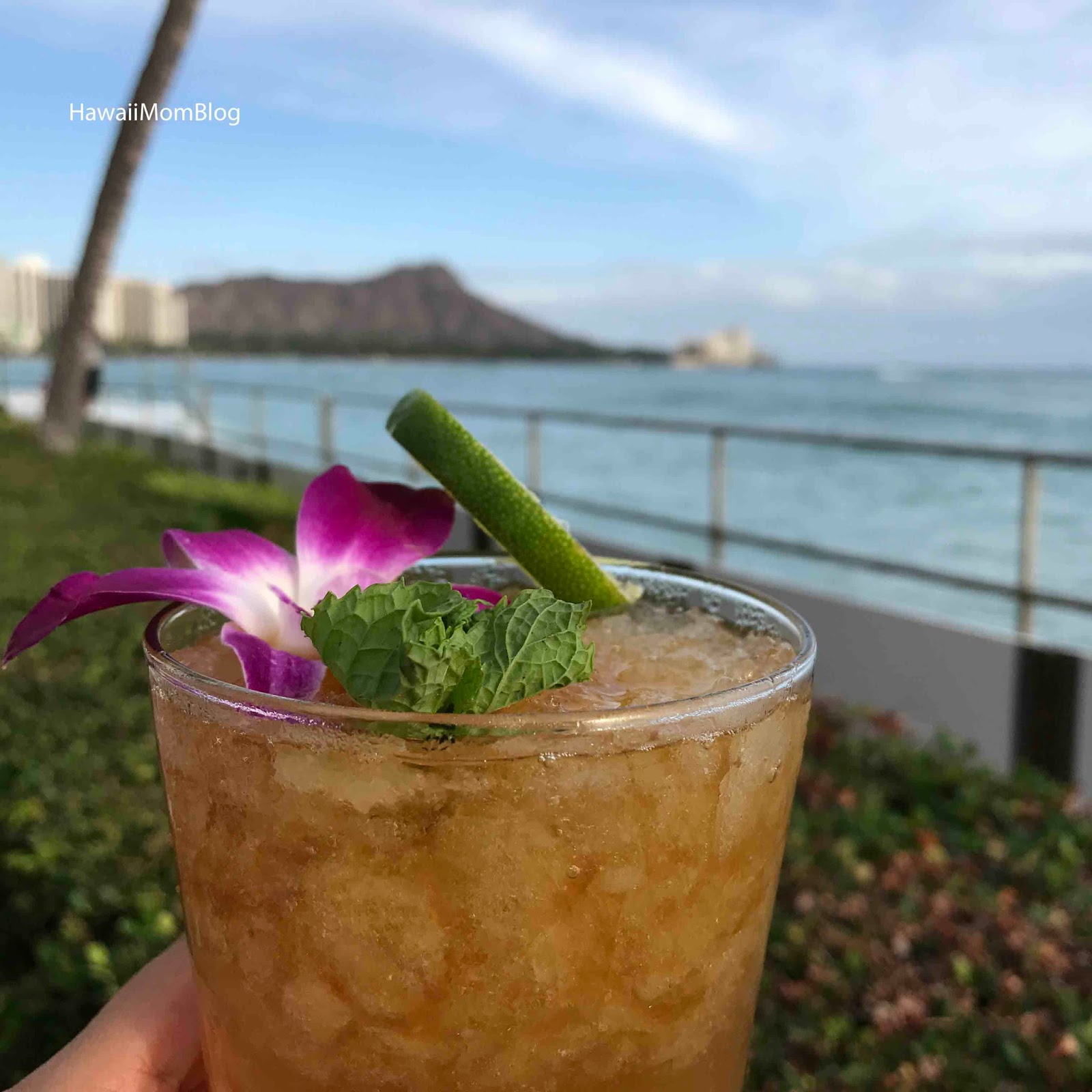 Hawaii Mom Blog House Without a Key at Halekulani