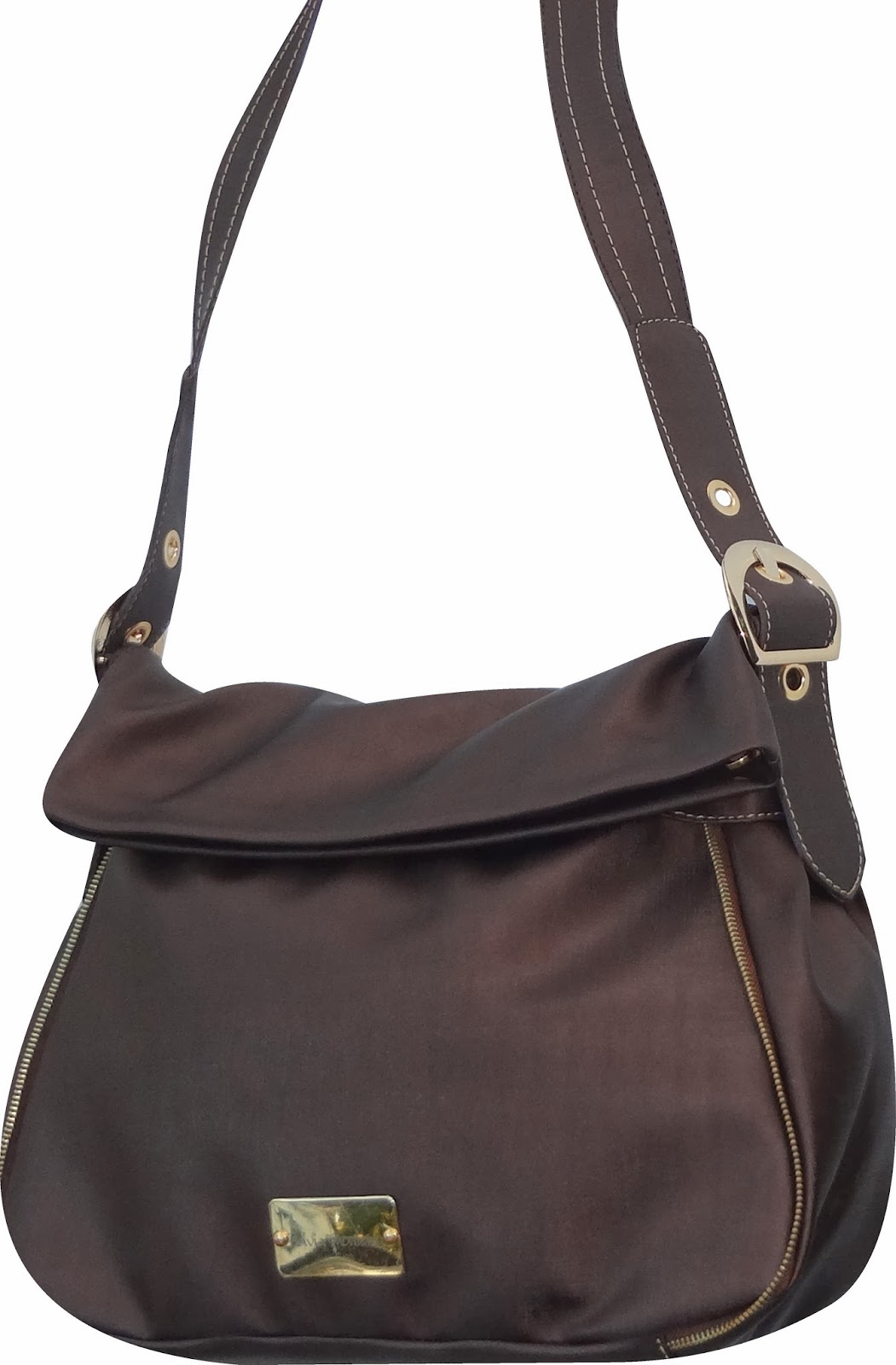 By Flávia Monteiro: Réplica Luz da Lua